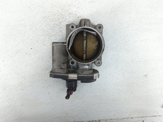 2009-2011 Chevrolet Traverse Throttle Body P/N:591HB 995AA Fits Fits 2007 2008 2009 2010 2011 OEM Used Auto Parts - Oemuseda