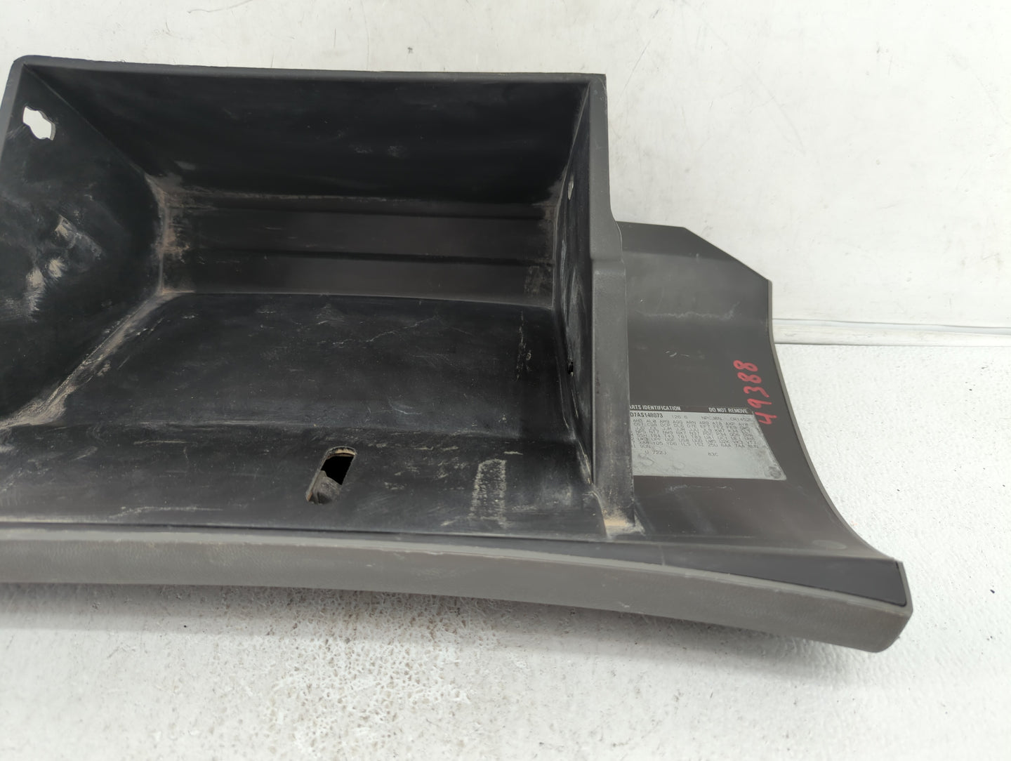 2010 Chevrolet Traverse Passenger Glove Box Door Storage Compartment 397476 - Oemusedautoparts1.com