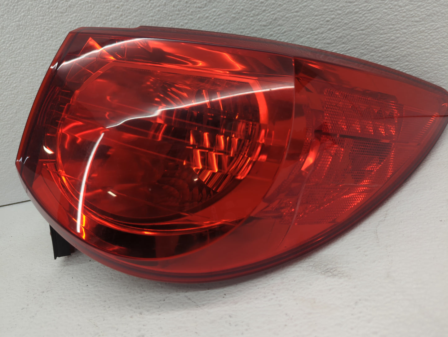 2010 Chevrolet Traverse Tail Light Assembly Passenger Right OEM Fits OEM Used Auto Parts - Oemusedautoparts1.com