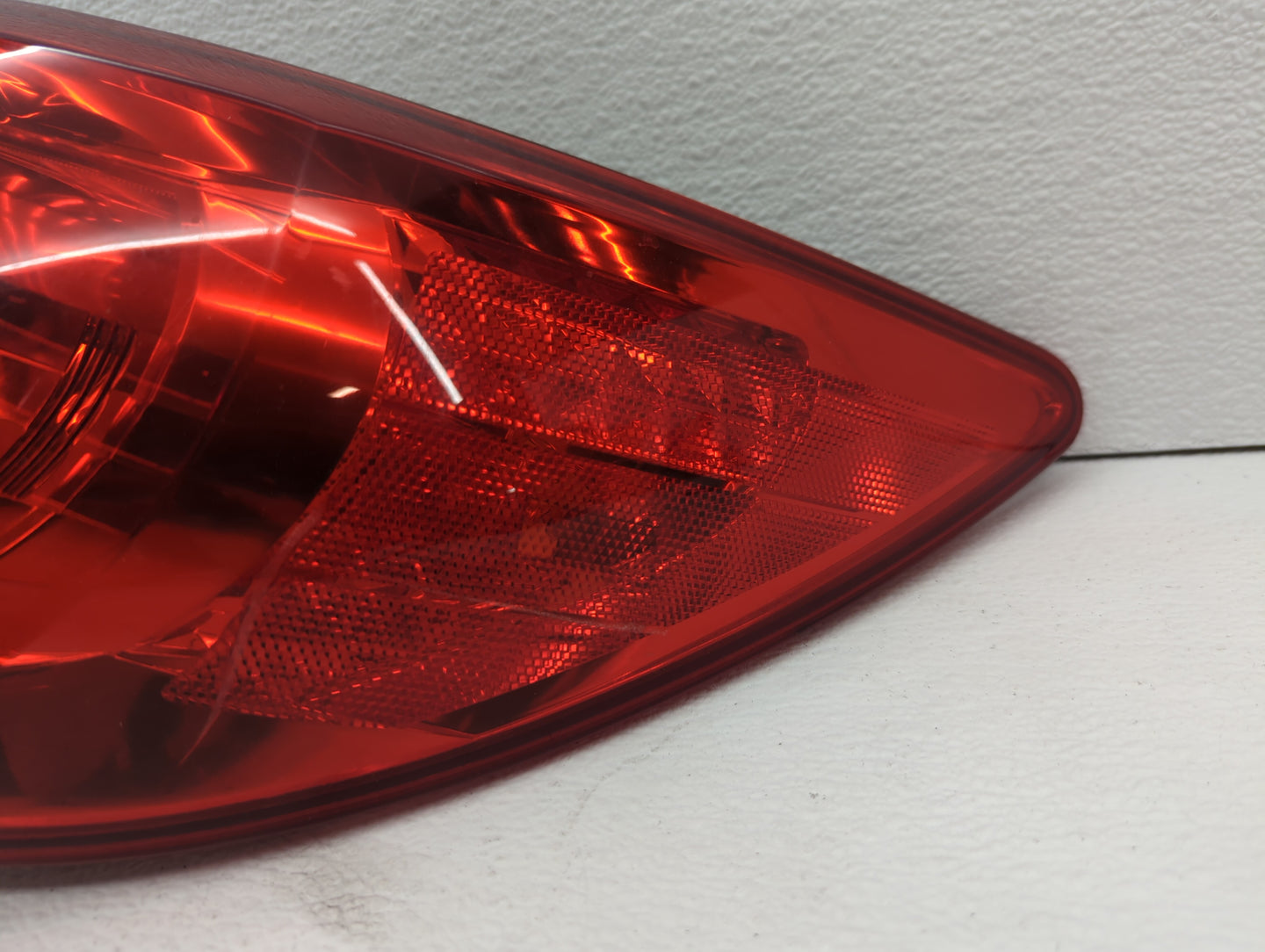 2010 Chevrolet Traverse Tail Light Assembly Passenger Right OEM Fits OEM Used Auto Parts - Oemusedautoparts1.com