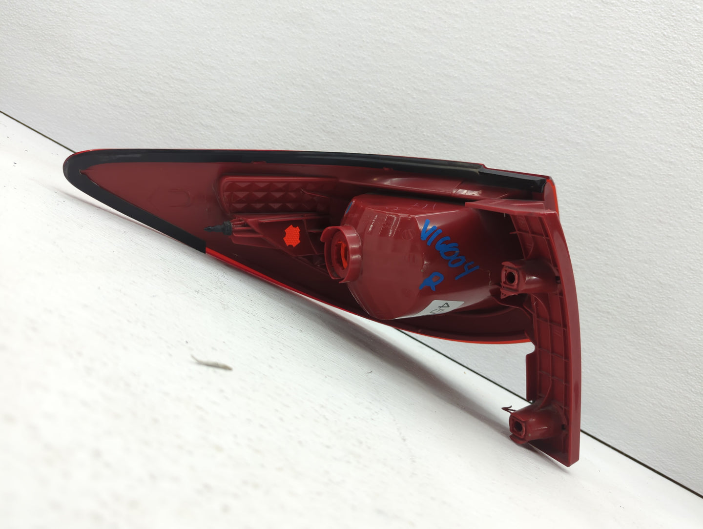 2010 Chevrolet Traverse Tail Light Assembly Passenger Right OEM Fits OEM Used Auto Parts - Oemusedautoparts1.com