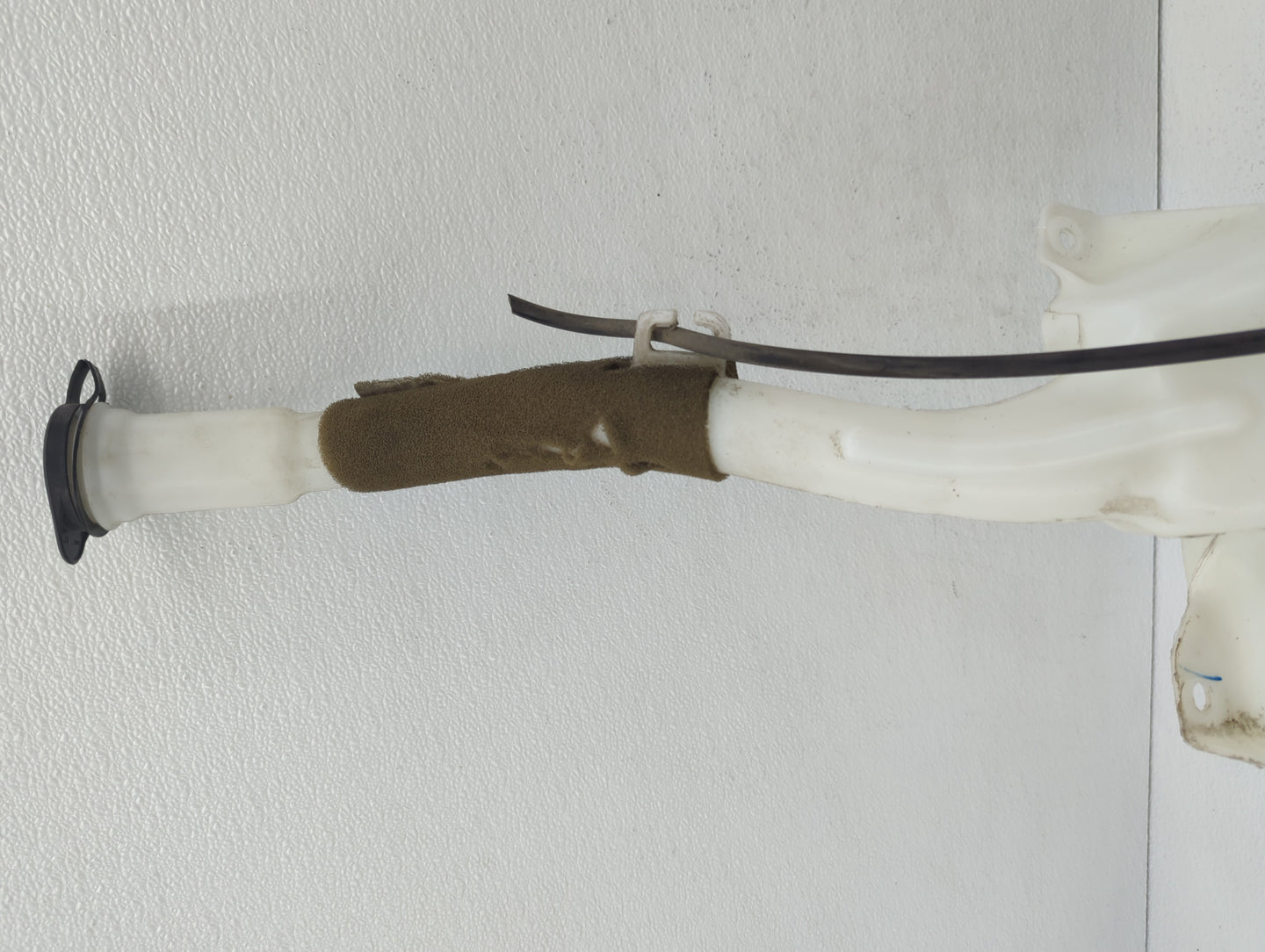 Chevrolet Traverse Radiator Coolant Overflow Expansion Tank Bottle - Oemusedautoparts1.com
