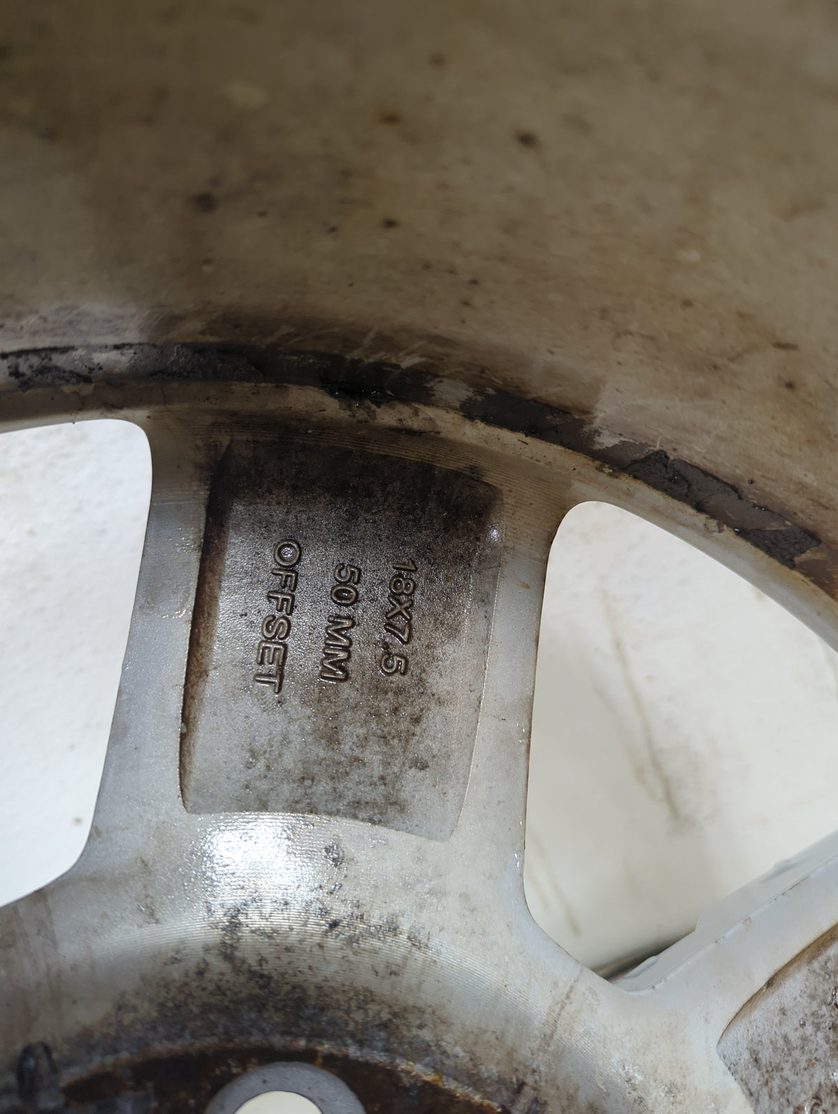 2010 Chevrolet Traverse Oem Wheel Rim 5000934 - Oemusedautoparts1.com