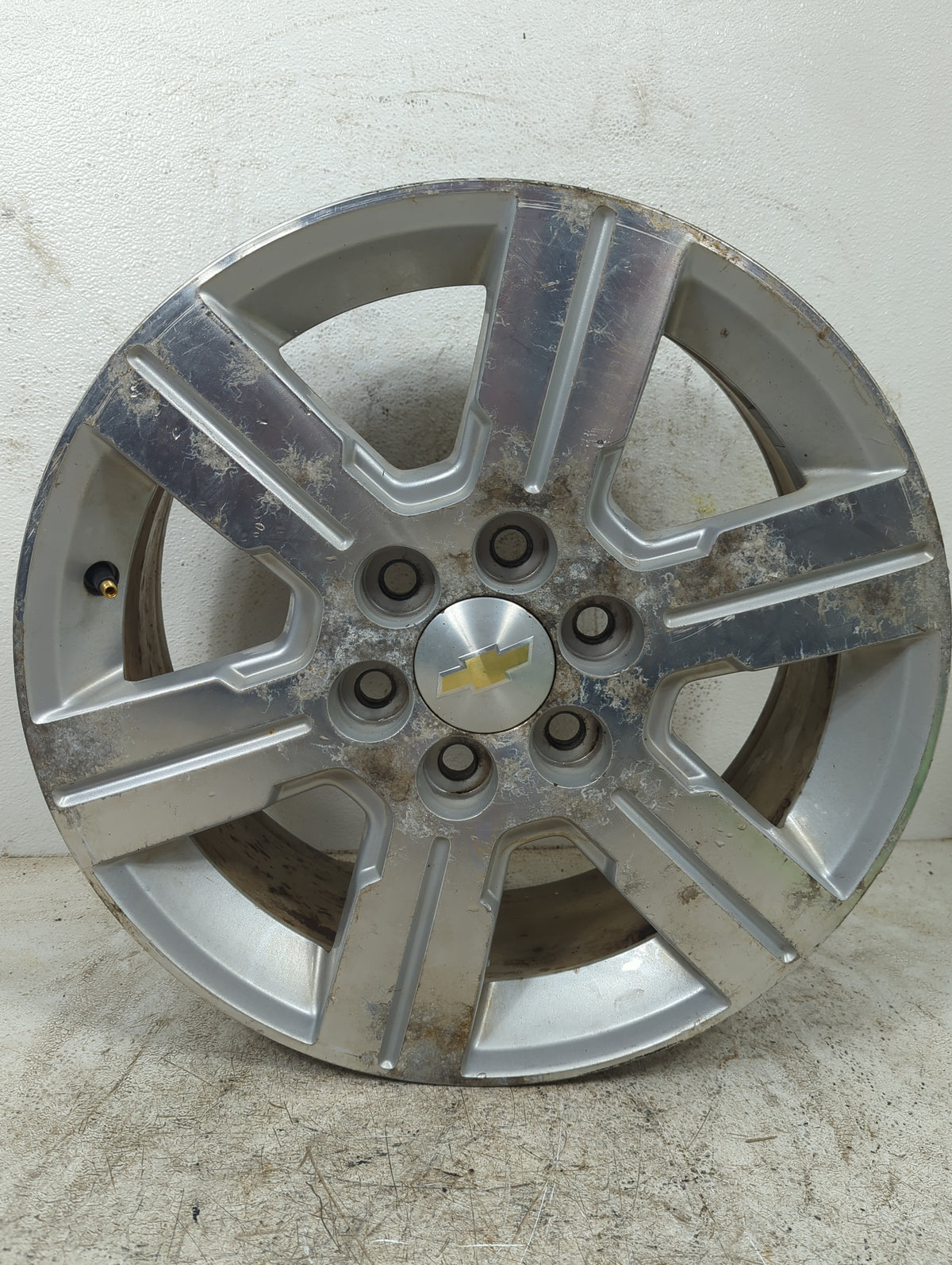2010 Chevrolet Traverse Oem Wheel Rim 5000935 - Oemusedautoparts1.com