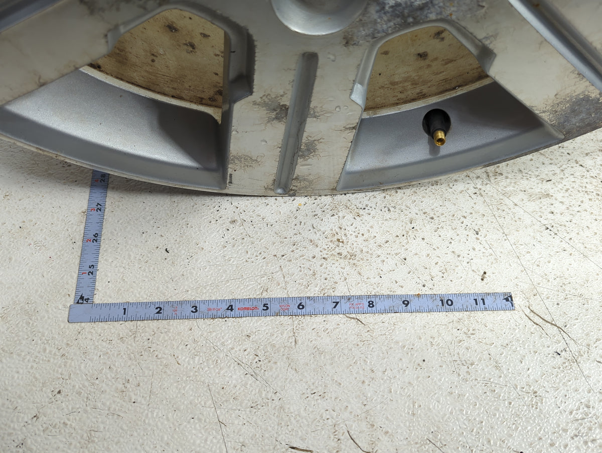 2010 Chevrolet Traverse Oem Wheel Rim 5000935 - Oemusedautoparts1.com