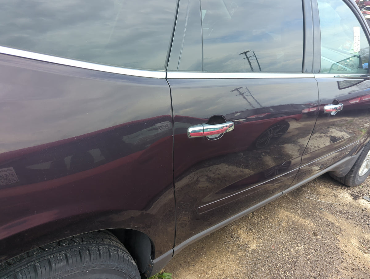 2010 Chevrolet Traverse Passenger Rear Door Oem 5010238 - Oemusedautoparts1.com