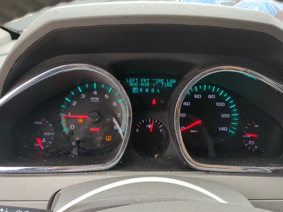 2010 Chevrolet Traverse Instrument Cluster Speedometer Gauges Miles:113K Fits OEM Used Auto Parts - Oemusedautoparts1.com
