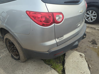 compare product 2010 Chevrolet Traverse Rear Bumper Assembly Oem 5019233