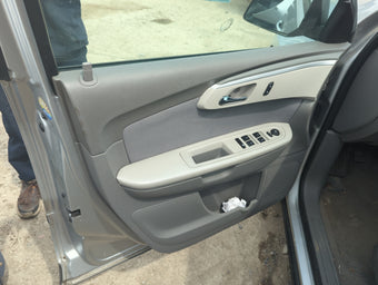 compare product 2010 Chevrolet Traverse Front Left Driver Interior Door Panel Trim 5019331