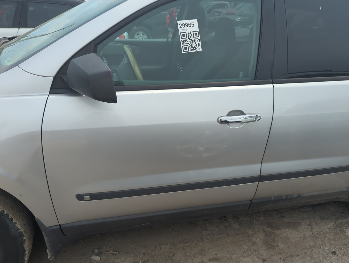 Chevrolet Traverse Driver Front Door Oem - Oemusedautoparts1.com