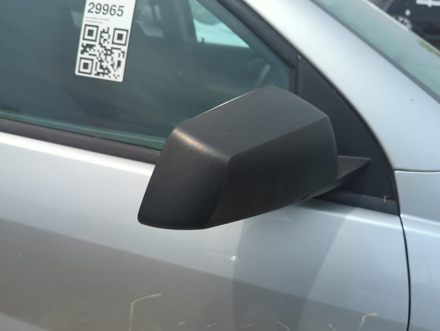 2015-2017 Chevrolet Traverse Passenger Side View Mirror - Right Door Mirror OEM Used - Oemusedautoparts1.com