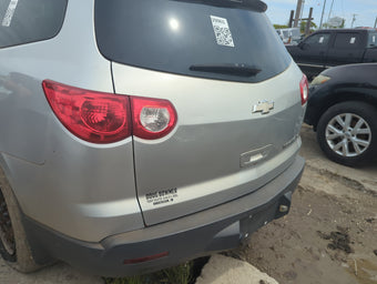 compare product 2010 Chevrolet Traverse Trunk/decklid/hatch/tailgate Oem 5019353