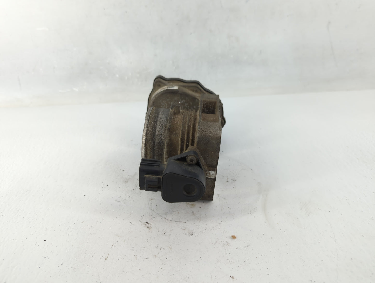 2010 Chevrolet Traverse Throttle Body P/N:043230326111 111804 1, 3L5E-AD Fits Fits 2007 2008 2009 2011 OEM Used Auto Parts -