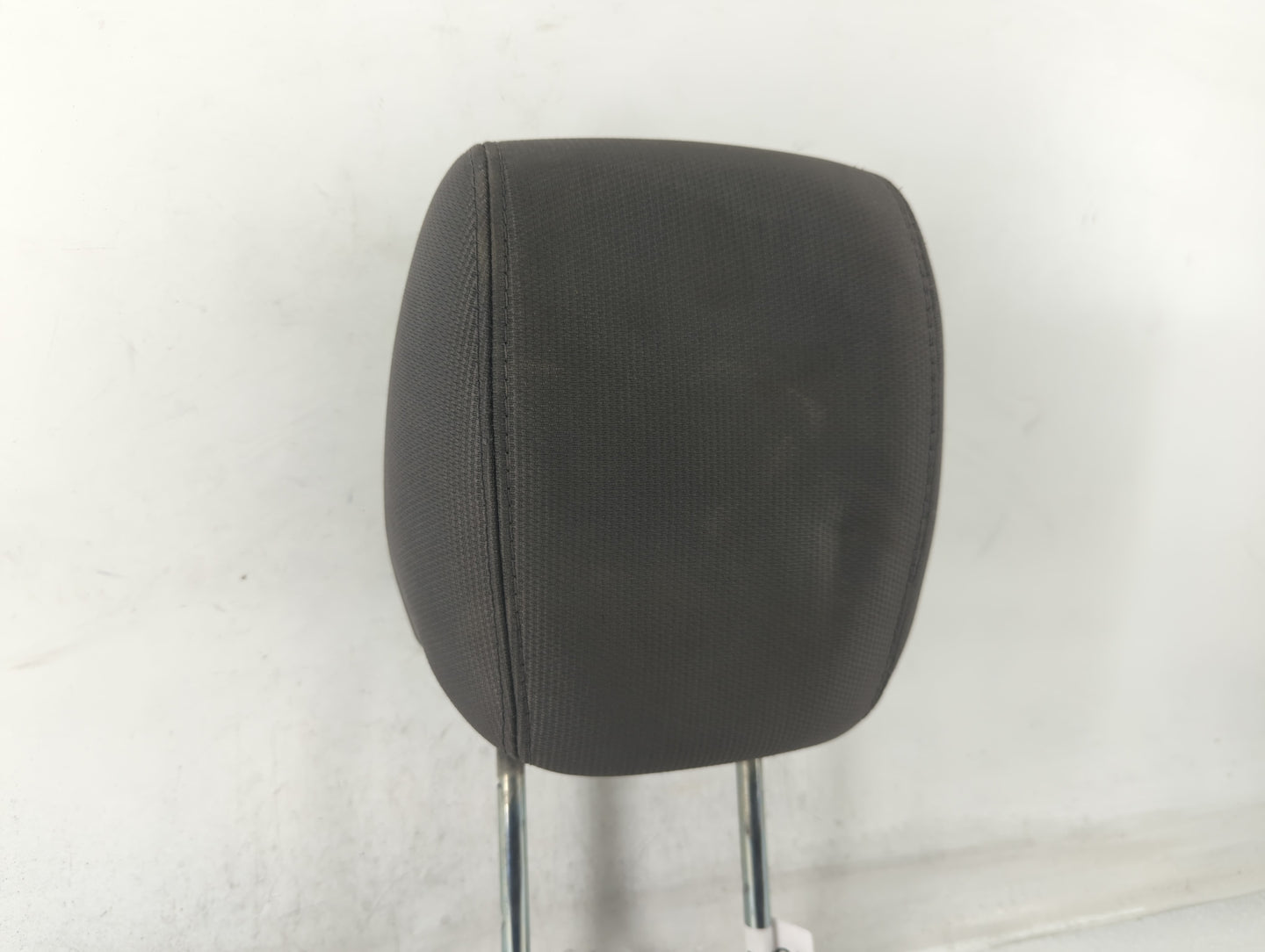 2010 Chevrolet Traverse Headrest Head Rest Front Driver Passenger Seat - Oemusedautoparts1.com
