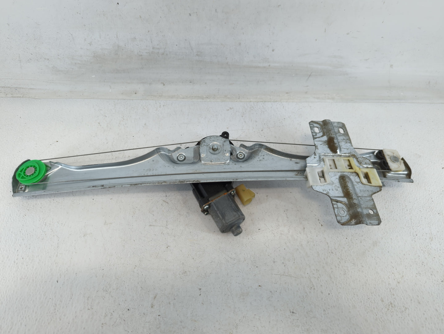 Chevrolet Traverse Window Regulator Right Passenger Rear - Oemusedautoparts1.com