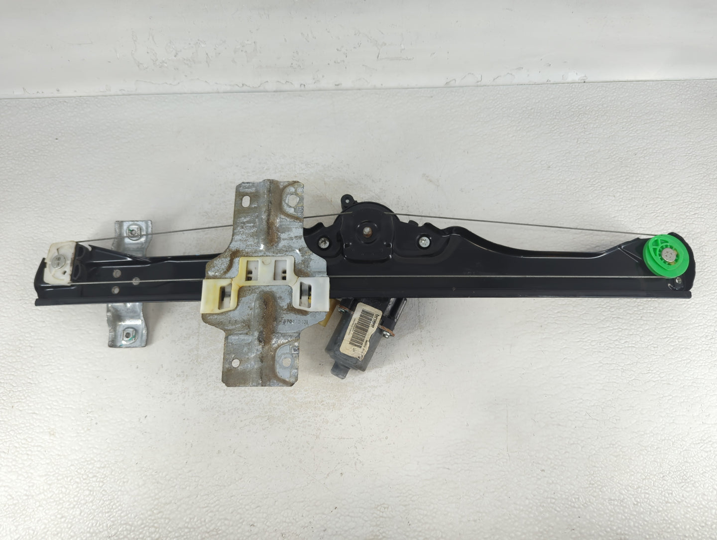 Chevrolet Traverse Driver Left Rear Window Regulator - Oemusedautoparts1.com