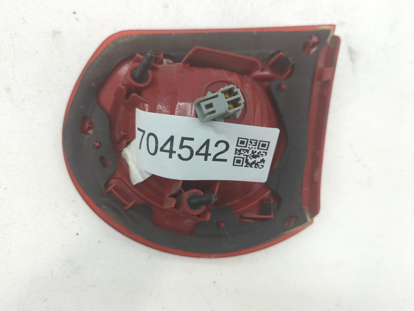 2010 Chevrolet Traverse Tail Light Assembly Driver Left OEM P/N:ZFY-00928-GM Fits OEM Used Auto Parts - Oemusedautoparts1.co