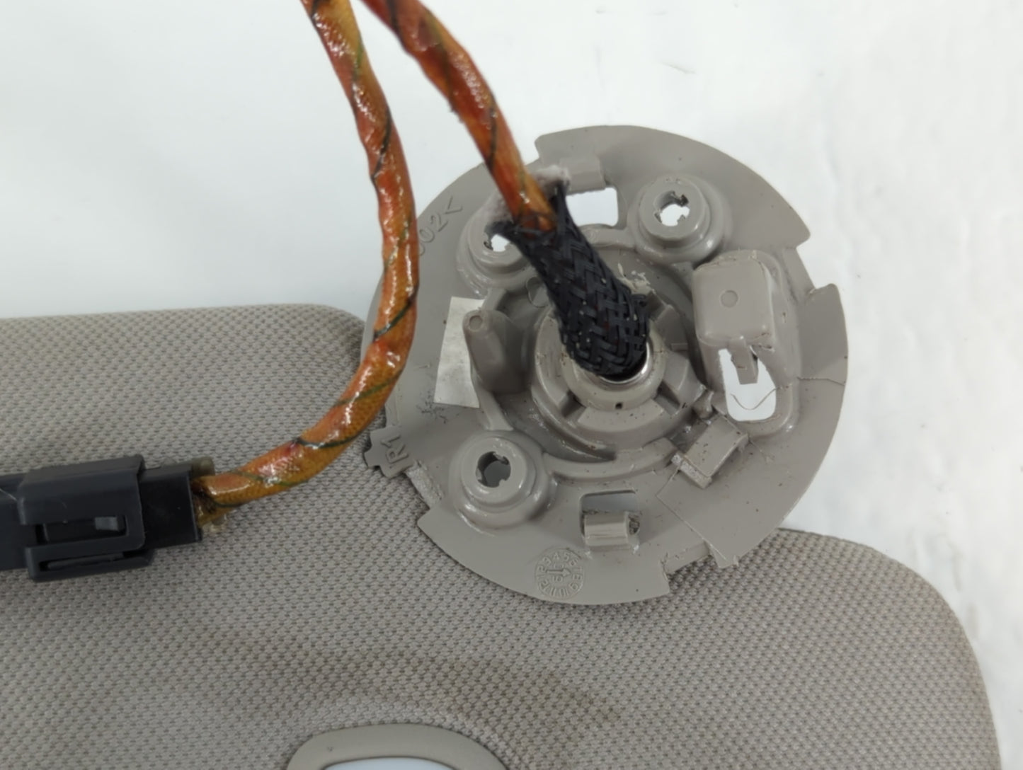 2010 Chevrolet Traverse Sun Visor Shade Replacement Passenger Right Mirror Fits OEM Used Auto Parts - Oemusedautoparts1.com