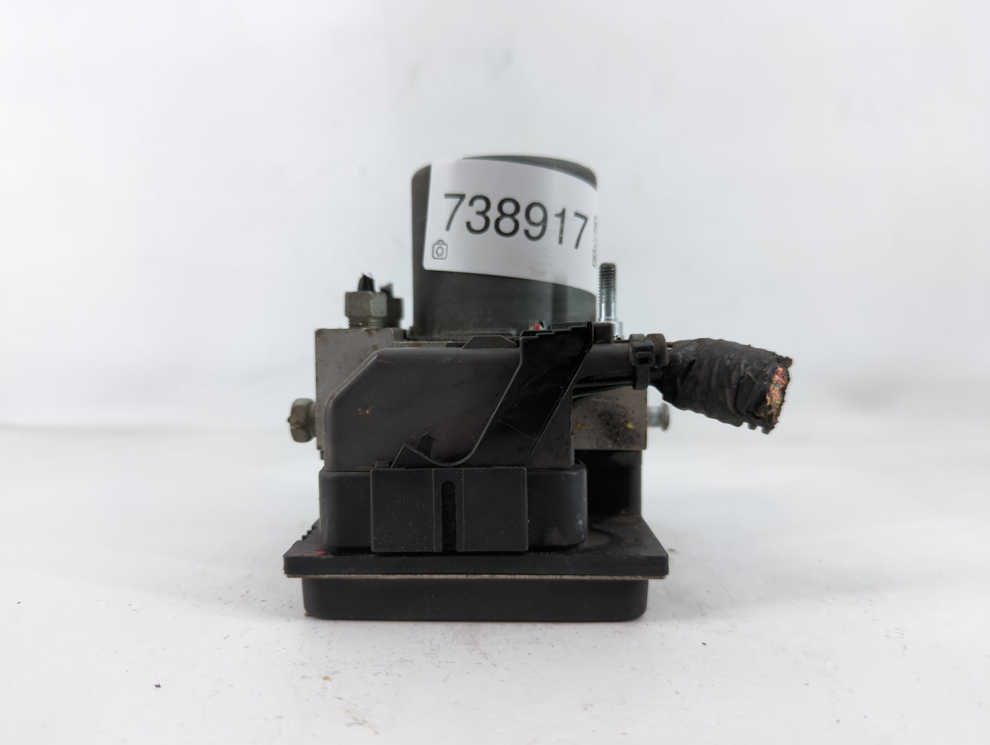 2010 Chevrolet Traverse ABS Pump Control Module Replacement P/N:0 265 230 111 01 Fits OEM Used Auto Parts - Oemusedautoparts