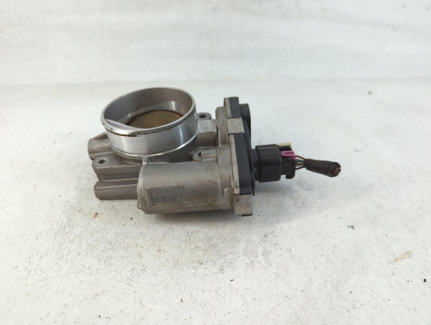 2010 Chevrolet Traverse Throttle Body P/N:995AA9105C Fits Fits 2007 2008 2009 2011 OEM Used Auto Parts - Oemusedautoparts1.c