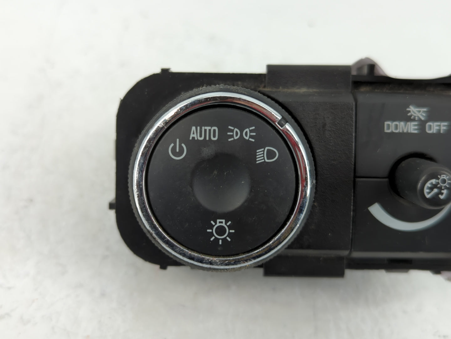 2010 Chevrolet Traverse Headlight Head Light Switch Lamp Control - Oemusedautoparts1.com