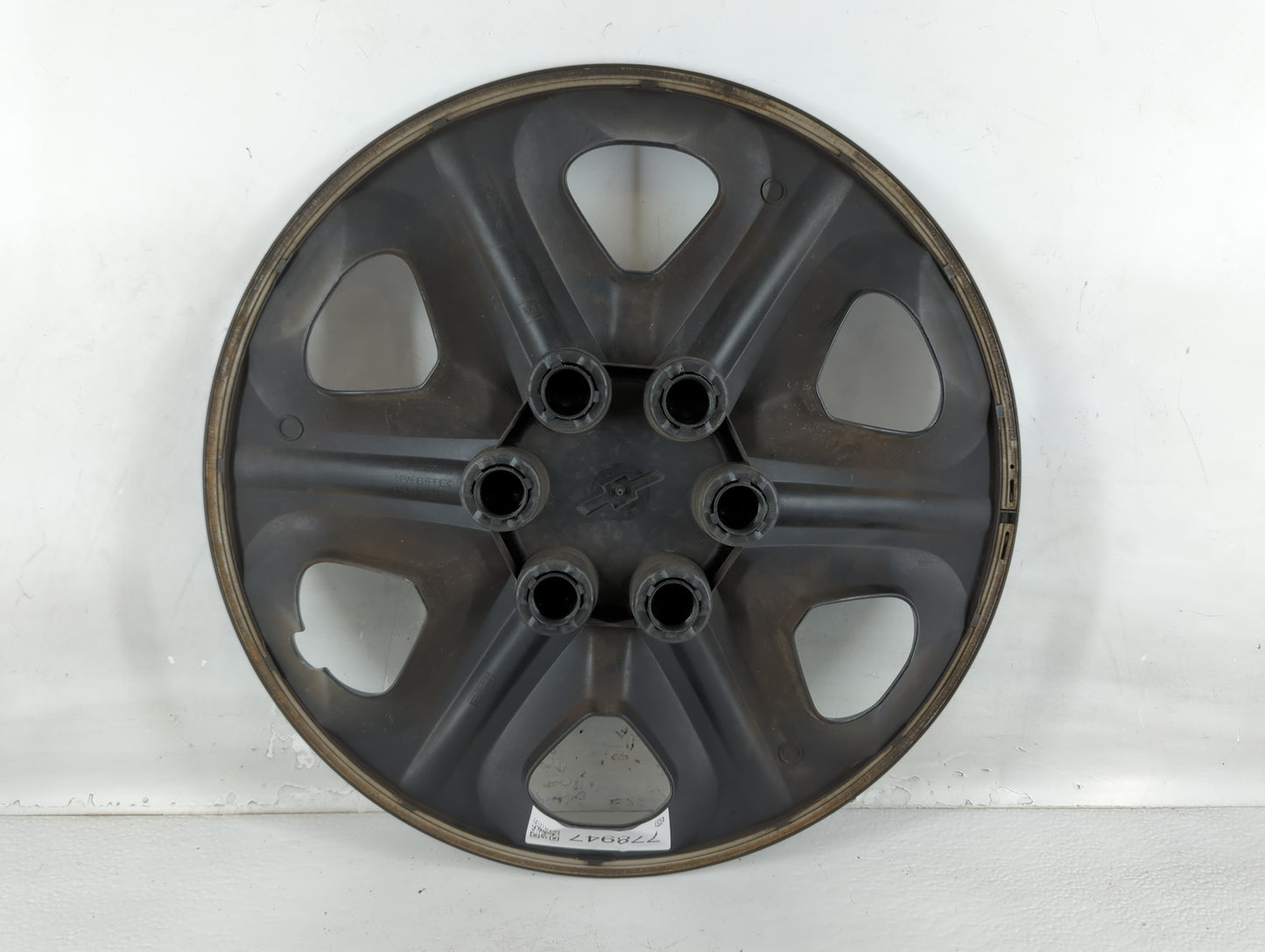 2017-2017 Chevrolet Traverse Driver Front Wheel Hub Oem - Oemusedautoparts1.com
