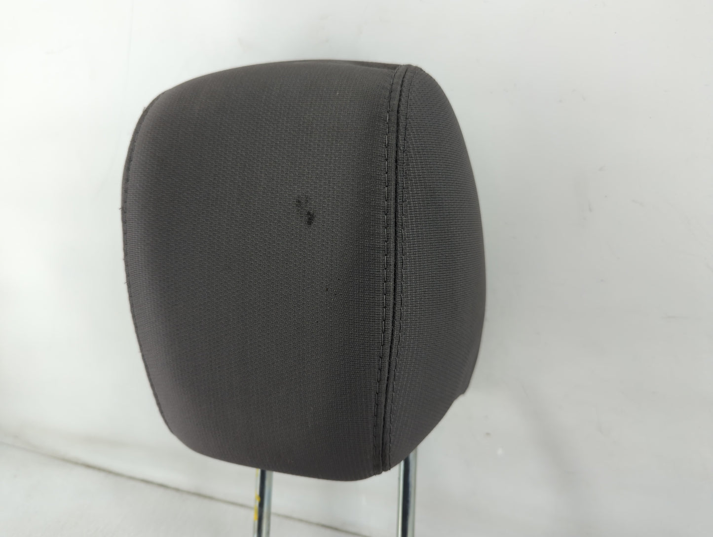 2010 Chevrolet Traverse Headrest Head Rest Rear Seat Fits OEM Used Auto Parts - Oemusedautoparts1.com