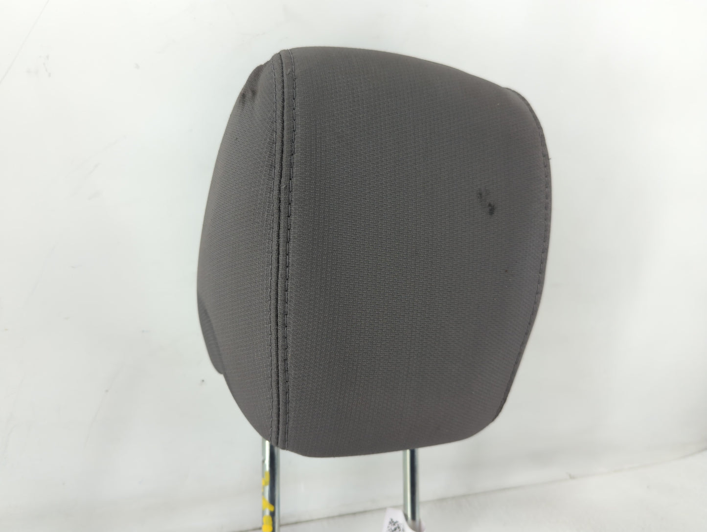2010 Chevrolet Traverse Headrest Head Rest Rear Seat Fits OEM Used Auto Parts - Oemusedautoparts1.com
