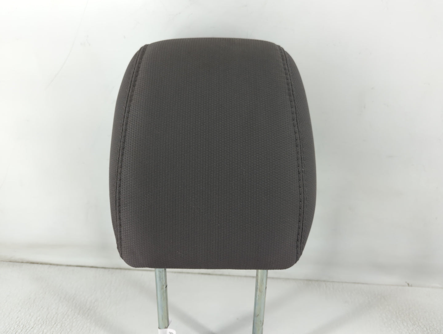 2010 Chevrolet Traverse Headrest Head Rest Rear Seat Fits OEM Used Auto Parts - Oemusedautoparts1.com