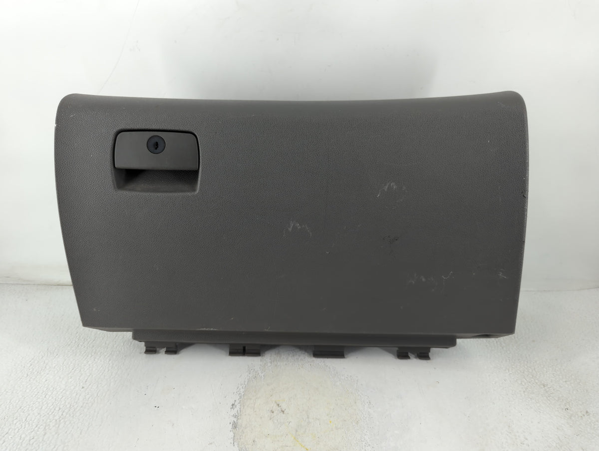2010 Chevrolet Traverse Passenger Glove Box Door Storage Compartment 802467 - Oemusedautoparts1.com