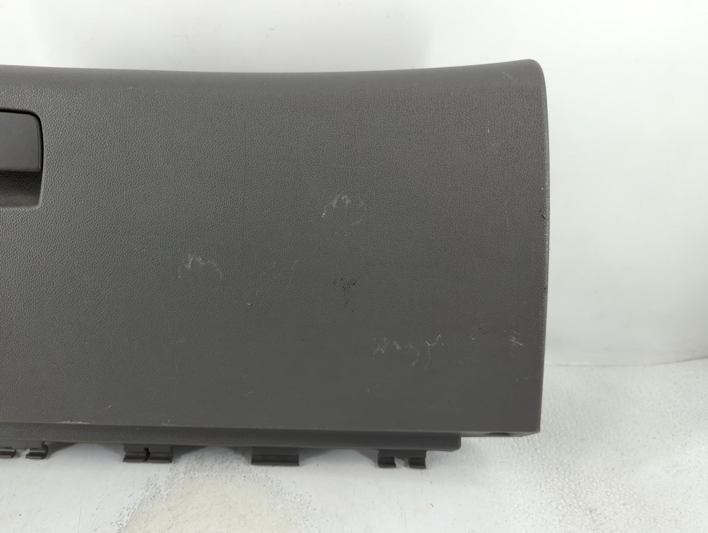 2010 Chevrolet Traverse Passenger Glove Box Door Storage Compartment 802467 - Oemusedautoparts1.com