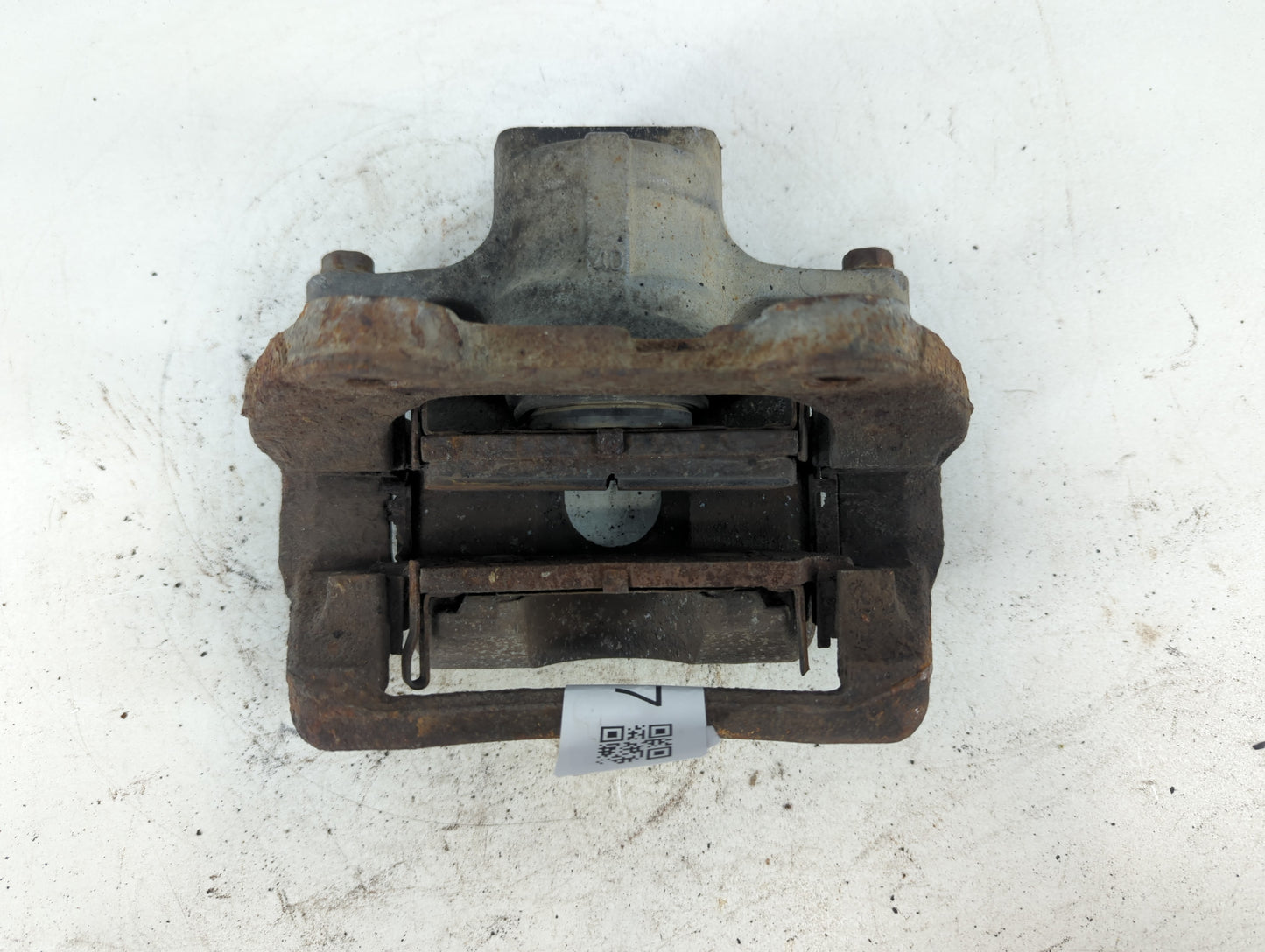 2017-2017 Chevrolet Traverse Front Driver Left Brake Caliper - Oemusedautoparts1.com