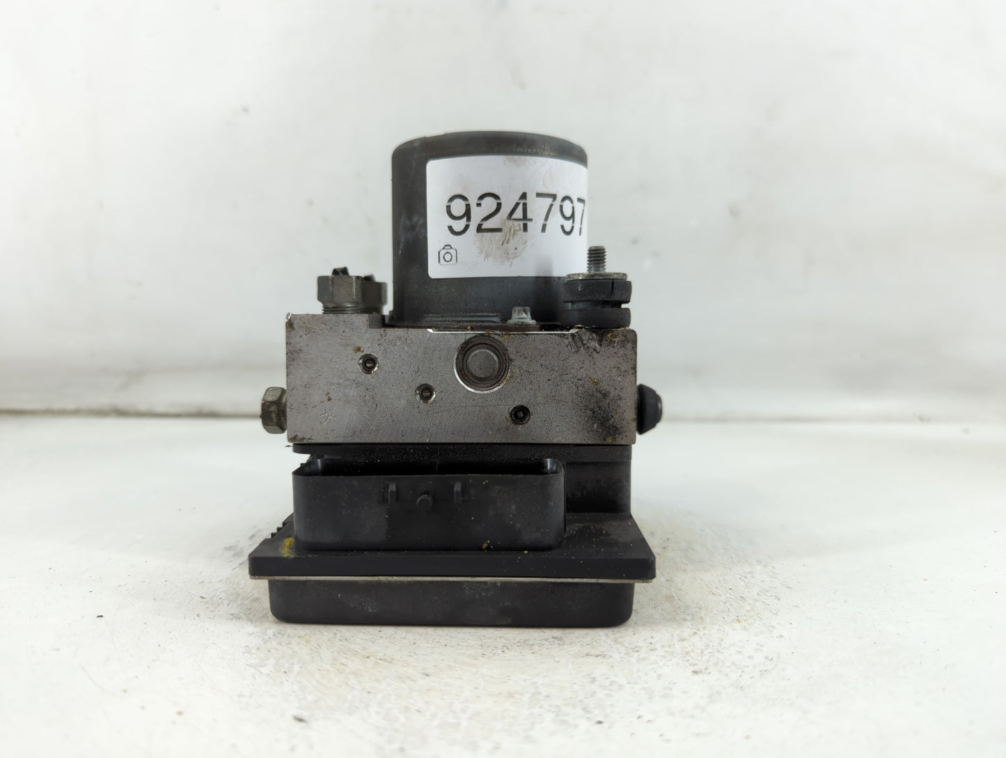 2010 Chevrolet Traverse ABS Pump Control Module Replacement P/N:0 265 230 109 01 10508/1/2214, 25840314 Fits OEM Used Auto P