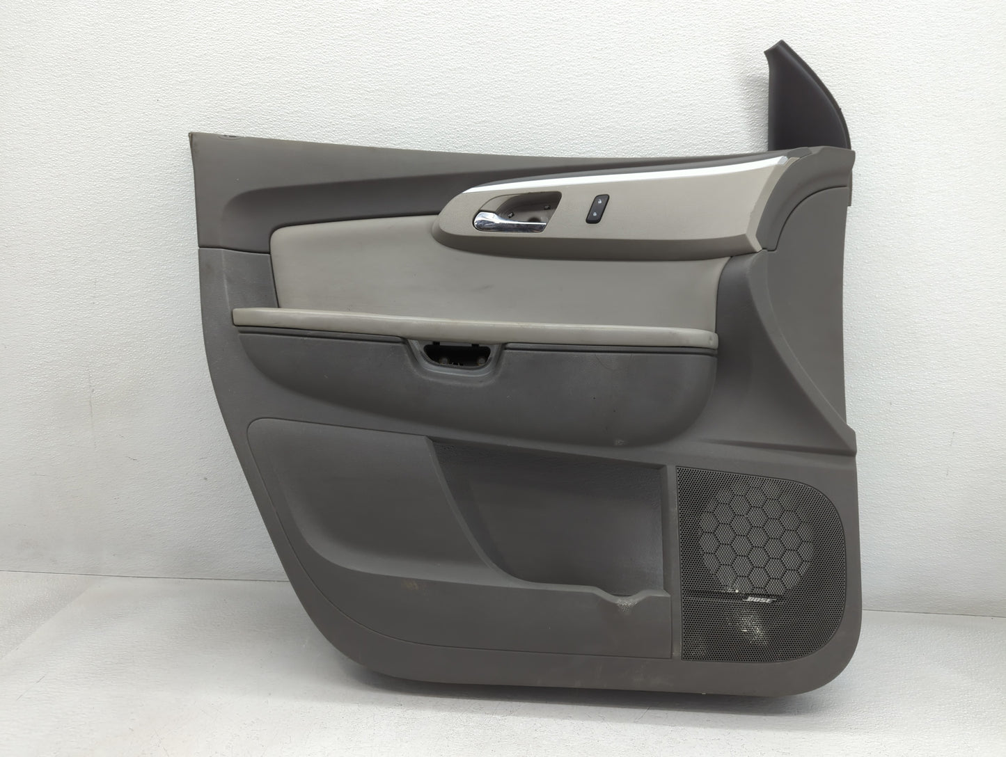 2010 Chevrolet Travrs Rear Left Driver Interior Door Panel Trim Dark Grey - Oemusedautoparts1.com