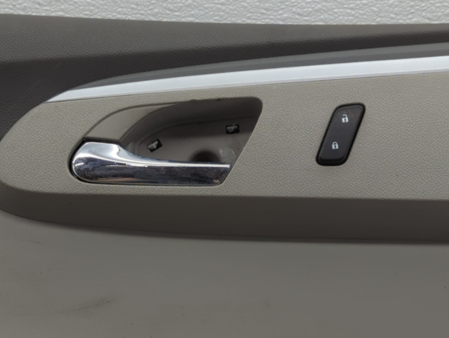 2010 Chevrolet Travrs Rear Left Driver Interior Door Panel Trim Dark Grey - Oemusedautoparts1.com