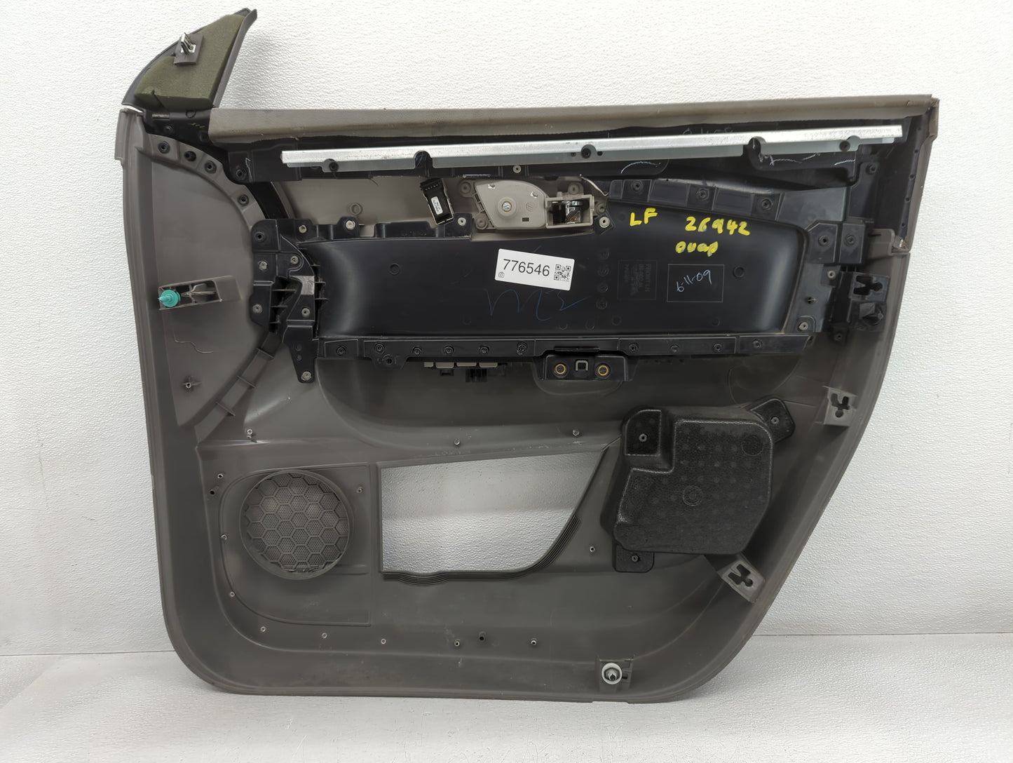 2010 Chevrolet Travrs Rear Left Driver Interior Door Panel Trim Dark Grey - Oemusedautoparts1.com
