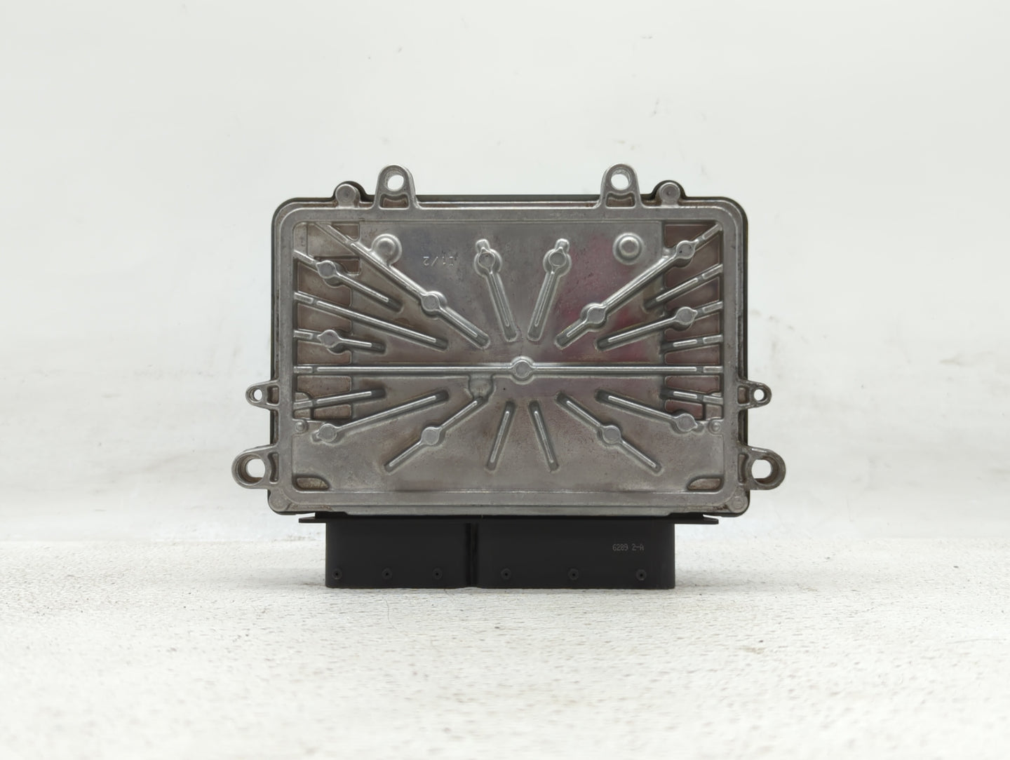 2010 Chevrolet V30 PCM Engine Control Computer ECU ECM PCU OEM P/N:279700-9300 0 261 209 038 Fits OEM Used Auto Parts - Oemu