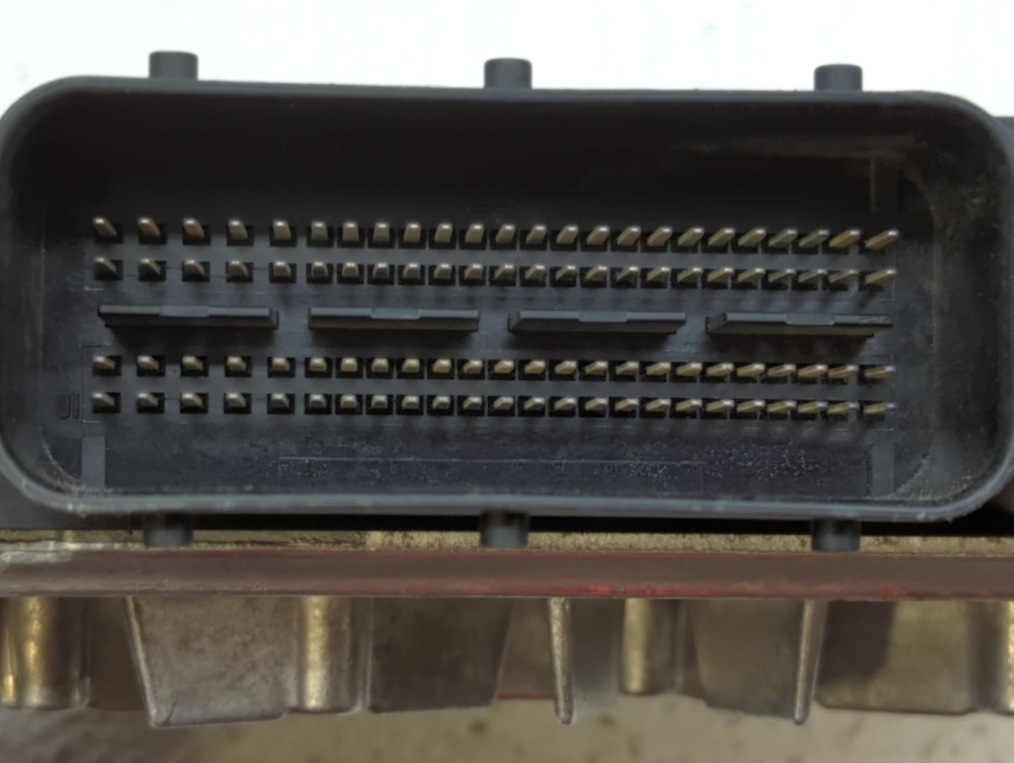 2010 Chevrolet V30 PCM Engine Control Computer ECU ECM PCU OEM P/N:279700-9300 0 261 209 038 Fits OEM Used Auto Parts - Oemu