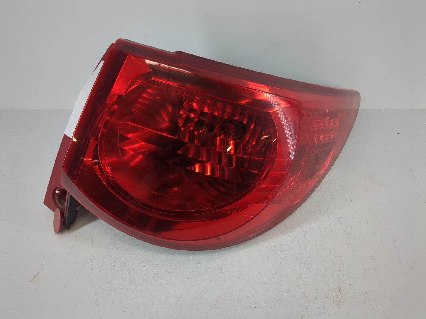 2010 Chevrolet Traverse Travrs Tail Light Assembly Passenger Right OEM P/N:10T229672 Fits OEM Used Auto Parts - Oemusedautop