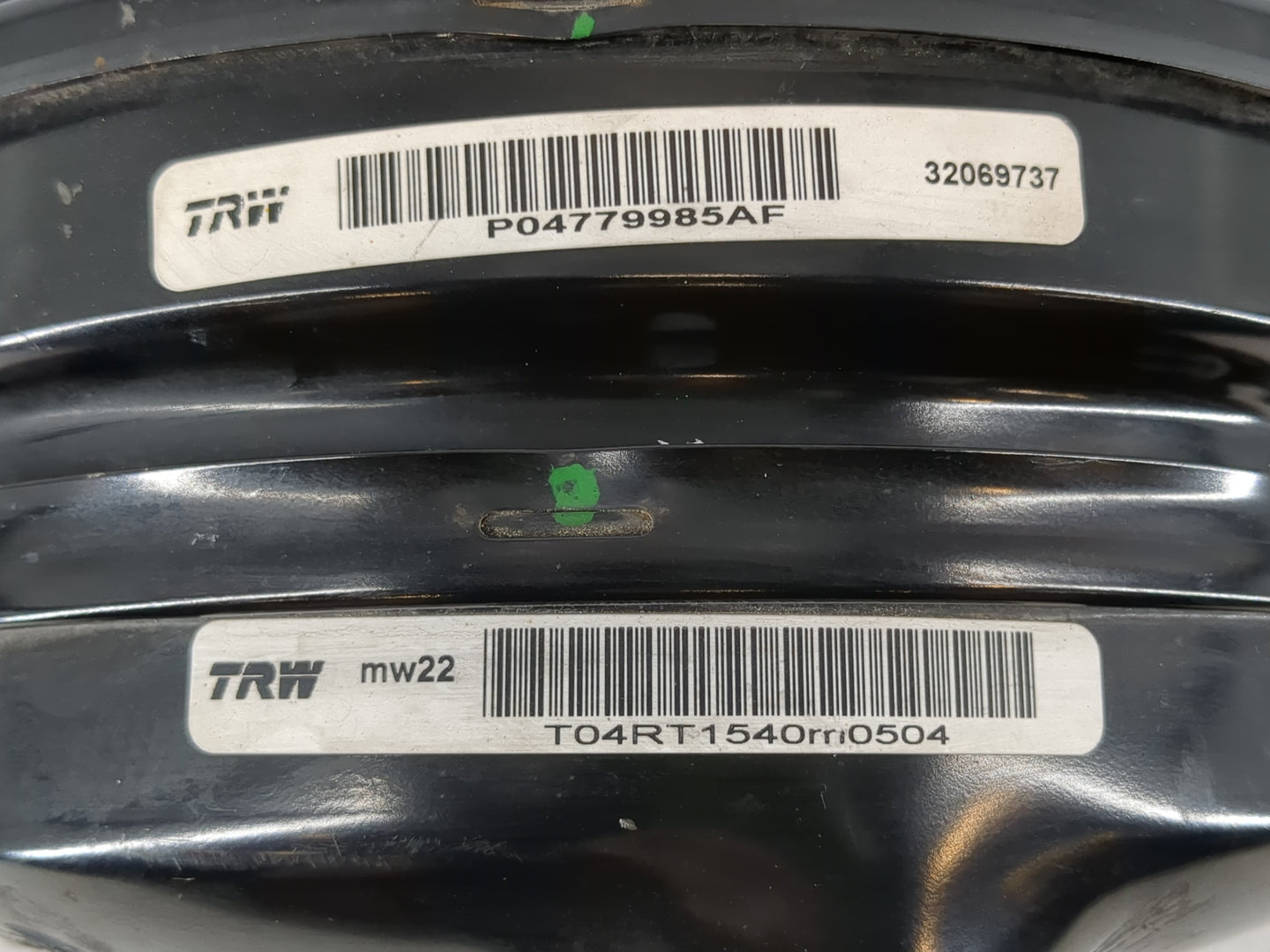 2009-2010 Chrysler 300 Power Brake Booster Oem 1129505 - Oemusedautoparts1.com