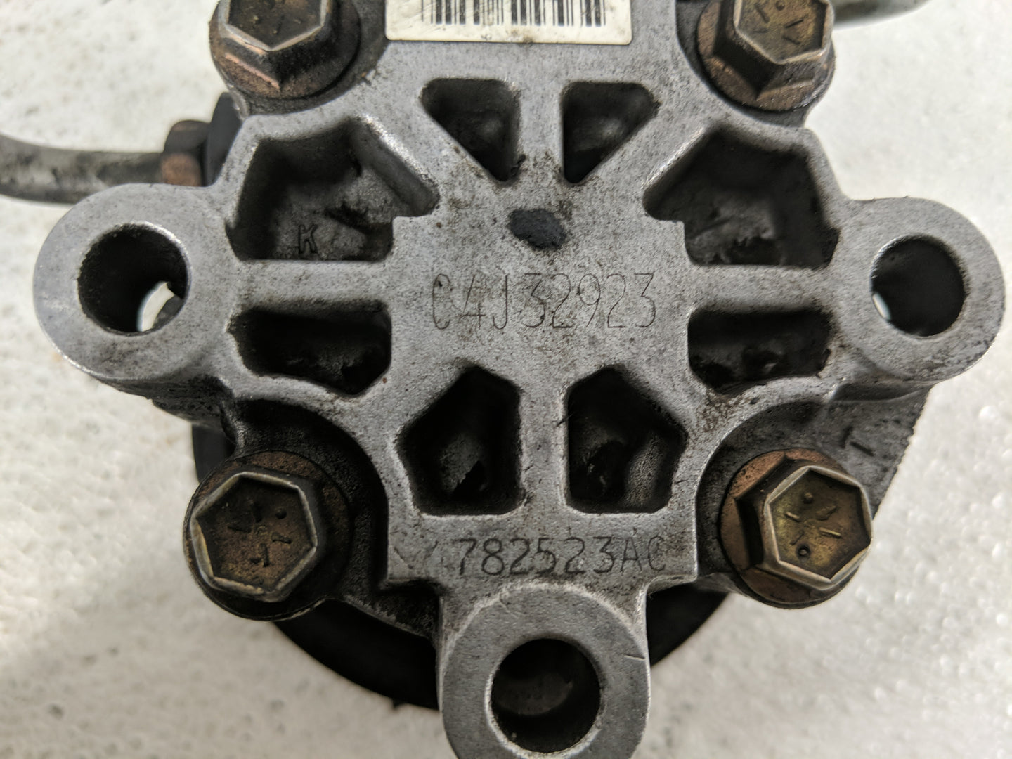 2005-2010 Chrysler 300 Power Steering Column Pump Oem - Oemusedautoparts1.com