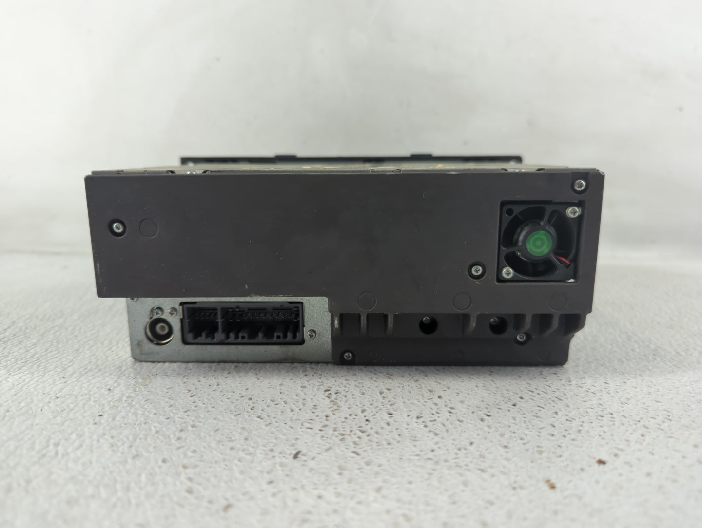 2010 Chrysler 300 Radio AM FM Cd Player Receiver Replacement Fits Fits 2007 2008 2009 2011 OEM Used Auto Parts - Oemusedauto