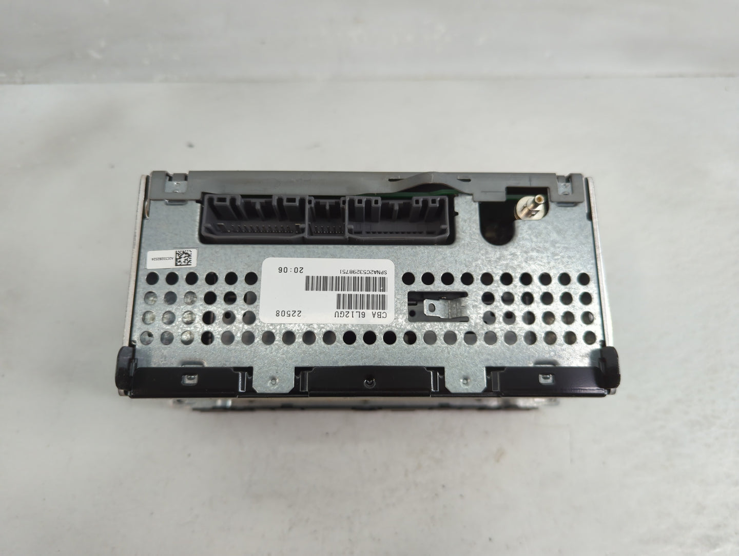 2008-2010 Chrysler 300 Radio AM FM Cd Player Receiver Replacement P/N:P68021159AC Fits Fits 2008 2009 2010 OEM Used Auto Par