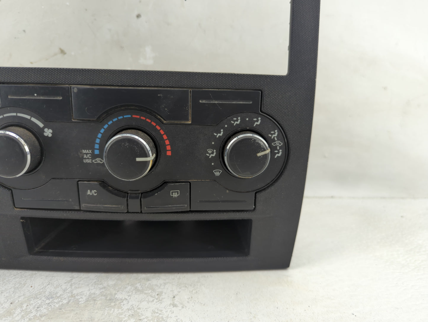 2008-2010 Chrysler 300 Climate Control Module Temperature AC/Heater Replacement P/N:P55111871AD Fits Fits 2008 2009 2010 OEM