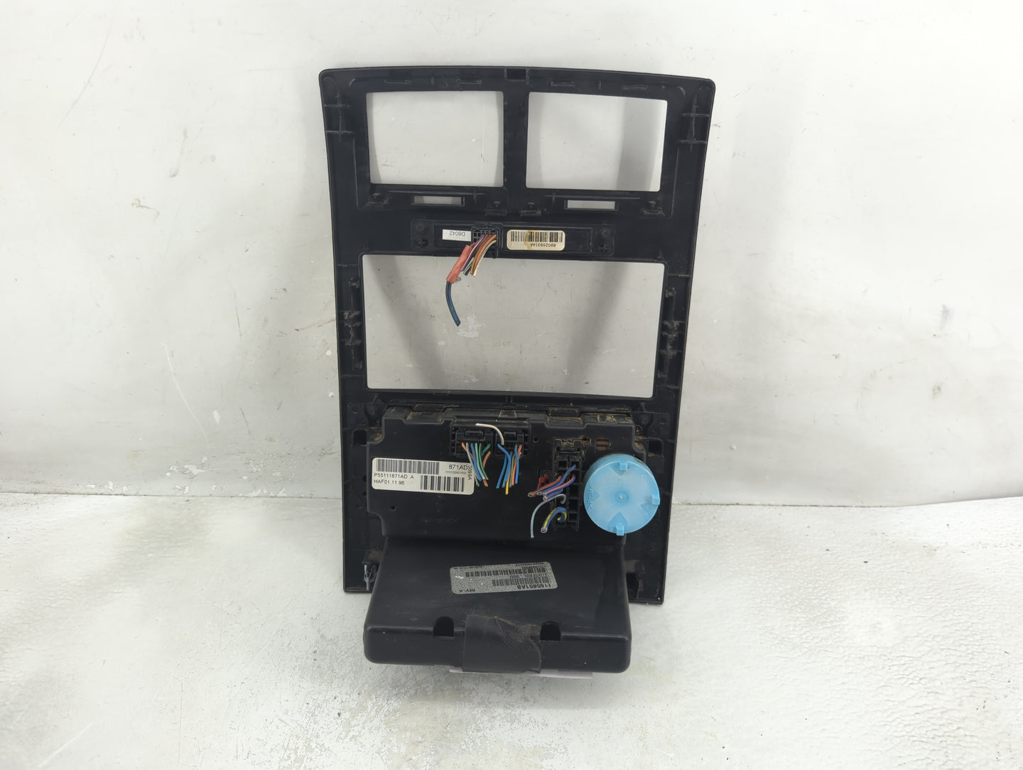 2008-2010 Chrysler 300 Climate Control Module Temperature AC/Heater Replacement P/N:P55111871AD Fits Fits 2008 2009 2010 OEM