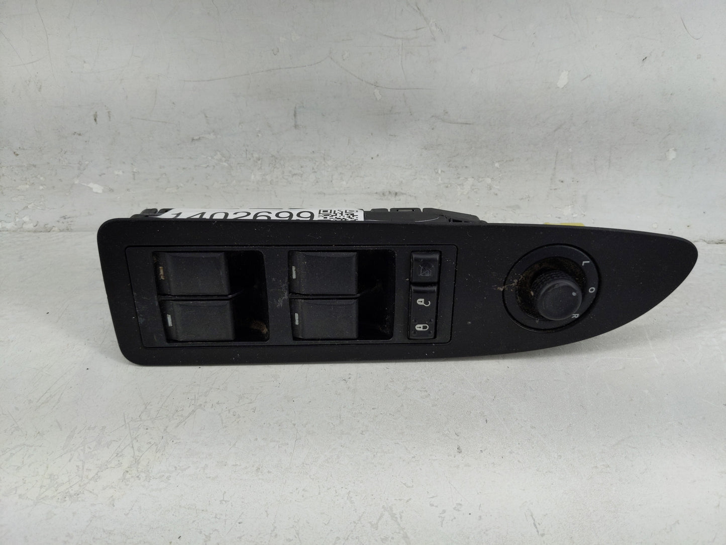 2005-2010 Chrysler 300 Master Power Window Switch Replacement Driver Side Left P/N:04602780AA Fits OEM Used Auto Parts - Oem