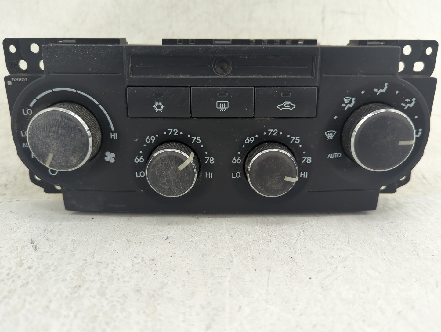 2008-2010 Chrysler 300 Climate Control Module Temperature AC/Heater Replacement P/N:P55111872AD Fits Fits 2008 2009 2010 OEM