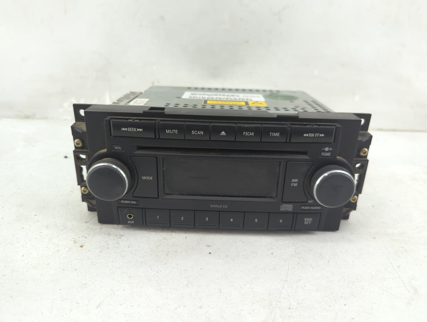 2008-2010 Chrysler 300 Radio AM FM Cd Player Receiver Replacement P/N:P05064171AM Fits Fits 2008 2009 2010 OEM Used Auto Par