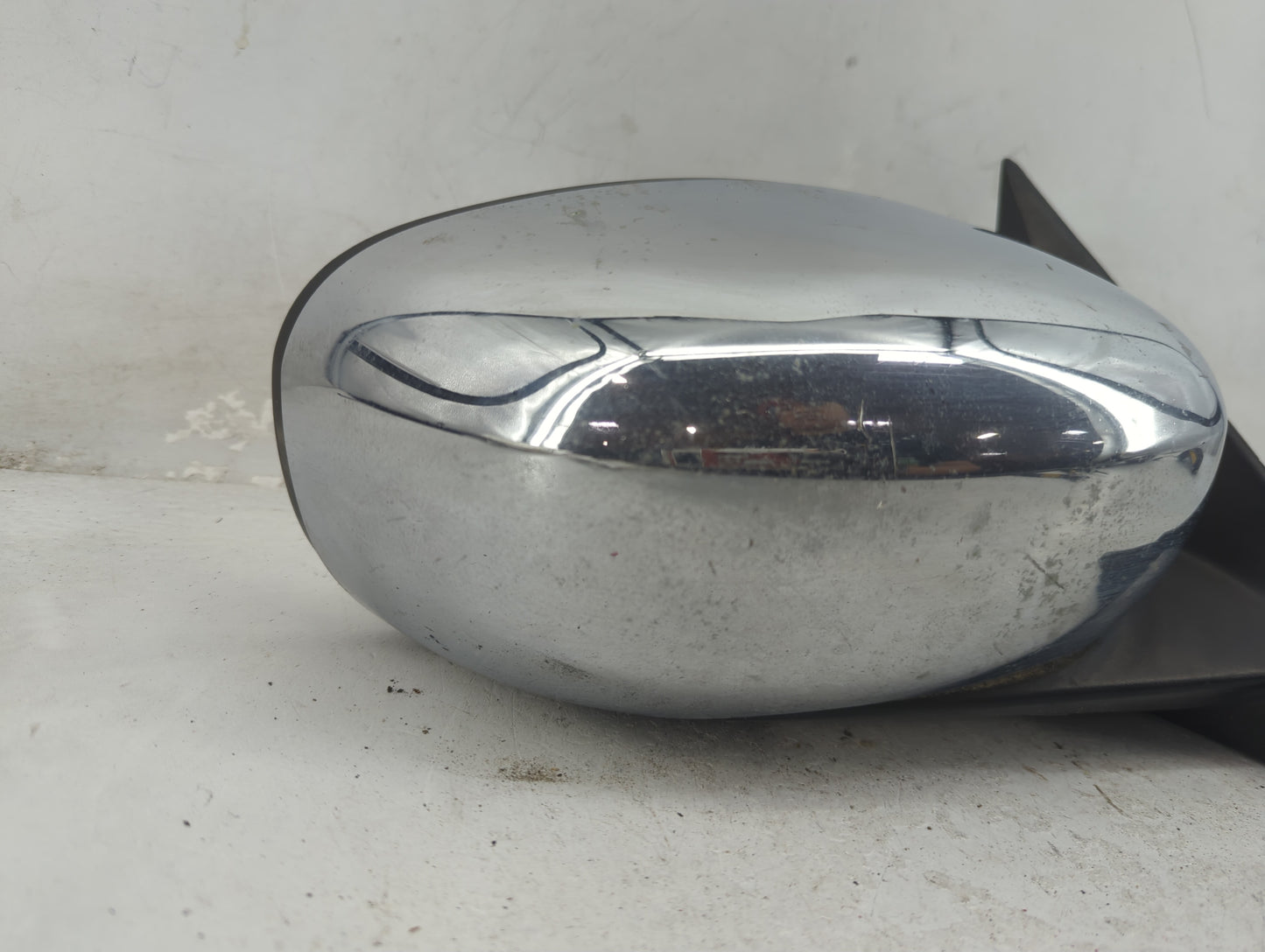 2010 Chrysler 300 Passenger Side View Mirror - Right Door Mirror OEM Used - Oemusedautoparts1.com
