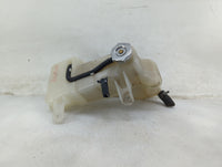 2006-2010 Chrysler 300 Radiator Coolant Overflow Expansion Tank Bottle 1466986 - Oemusedautoparts1.com